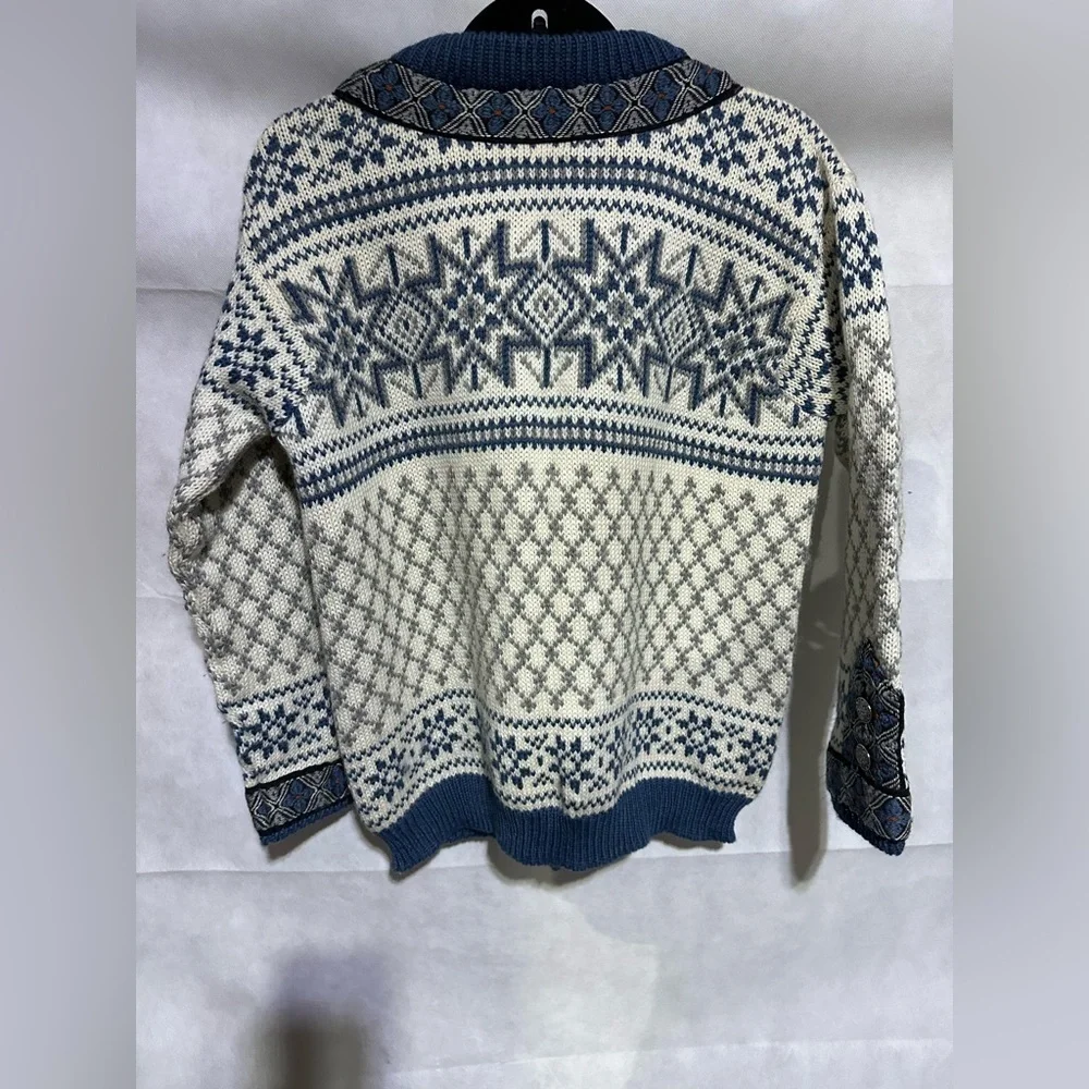 VTG Dale of Norway 100% Wool Fair Isle Made in Norway Cardigan Sweater Sz M 547F